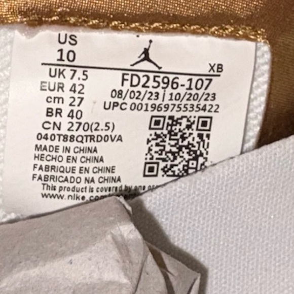 NEW Air Jordan 1 Retro Hi OG Women’s Basketball Sneakers size 10 White and Gold - Picture 11 of 15